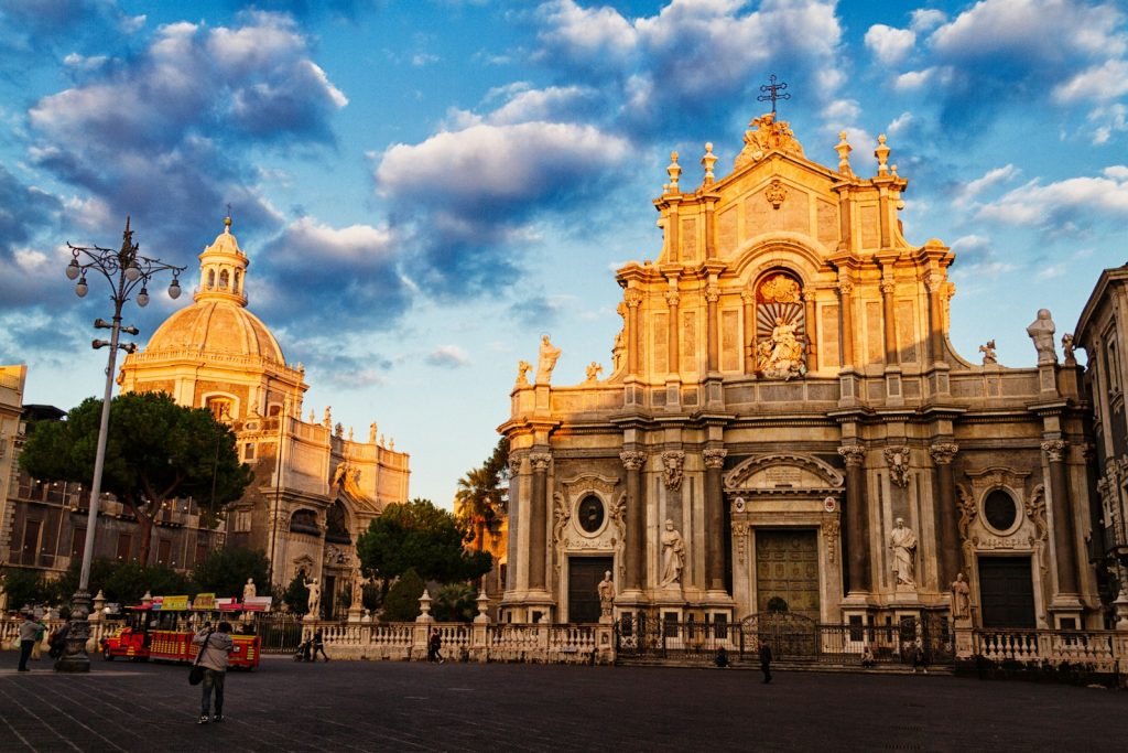 catania: tra mercati storici e architetture barocche